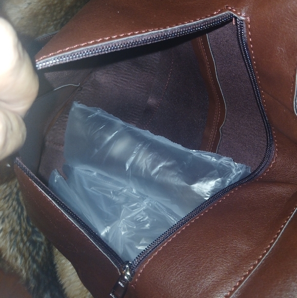 Rugged Vintage Leather Backpack - Oil-WaxedPU, Waterproof Daypack Unisex - Picture 7 of 8